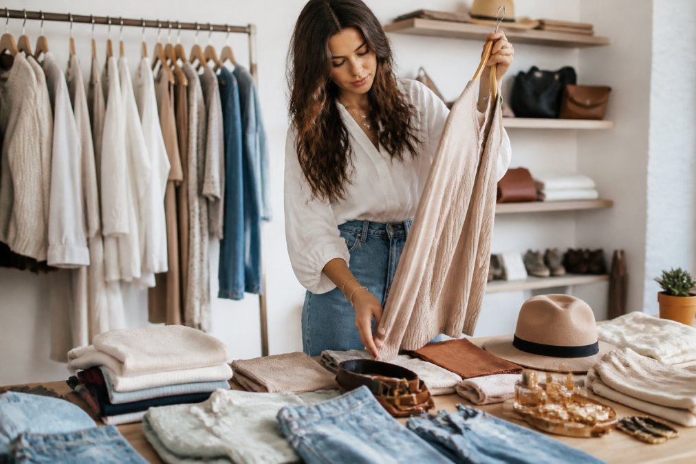 Curated Fashion Collections for Modern Women